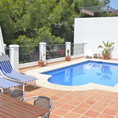 Villa Nerja With Private Pool 8 Persons 300 Mtr From Burriana Beach *